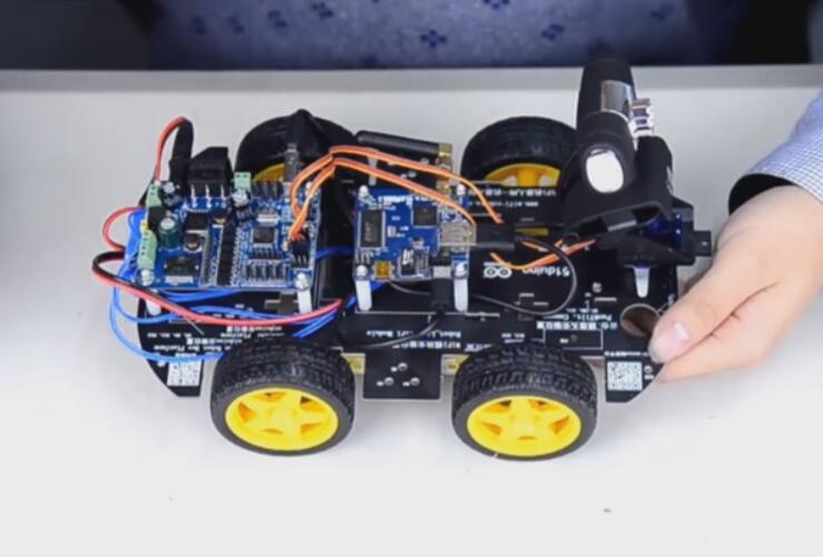 小R科技51duino DS Robot WiFi视频小车机器人基本功能调试