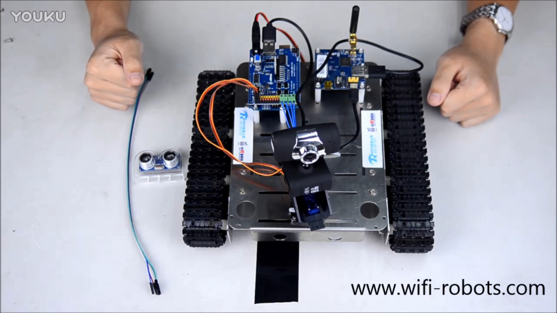 小R科技Arduino GFS Robot WiFi视频小车机器人超声波避障功能