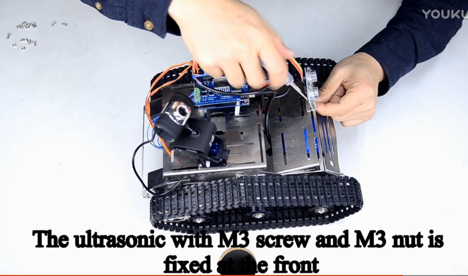 小R科技Arduino 2560 THRobot WiFi视频小车机器人超声波安装教程